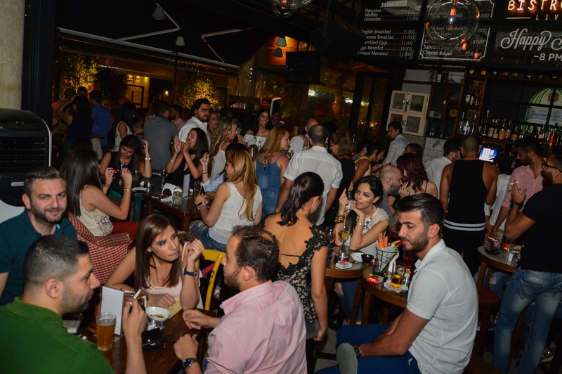 Bistrobar Live Hamra on Saturday Night